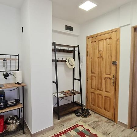 Iulia Sulina Deluxe Appartement Buitenkant foto