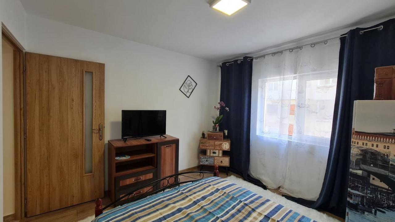 Iulia Sulina Deluxe Appartement Buitenkant foto